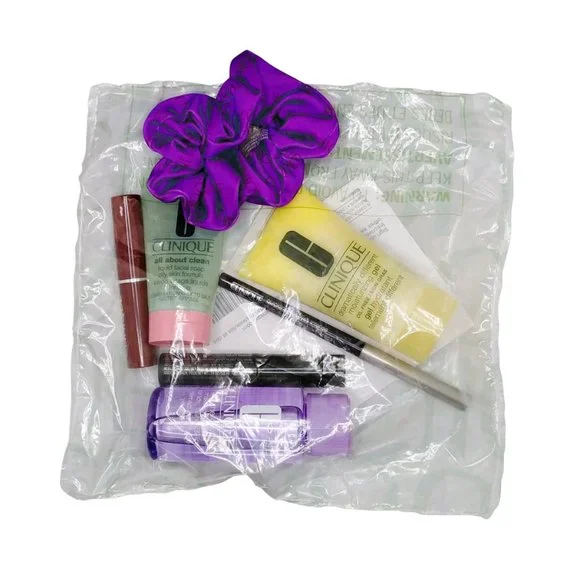Clinique Dramatically Different Lotion Skincare & Makeup Bundle 6 Products + Bag - Picture 3 of 11